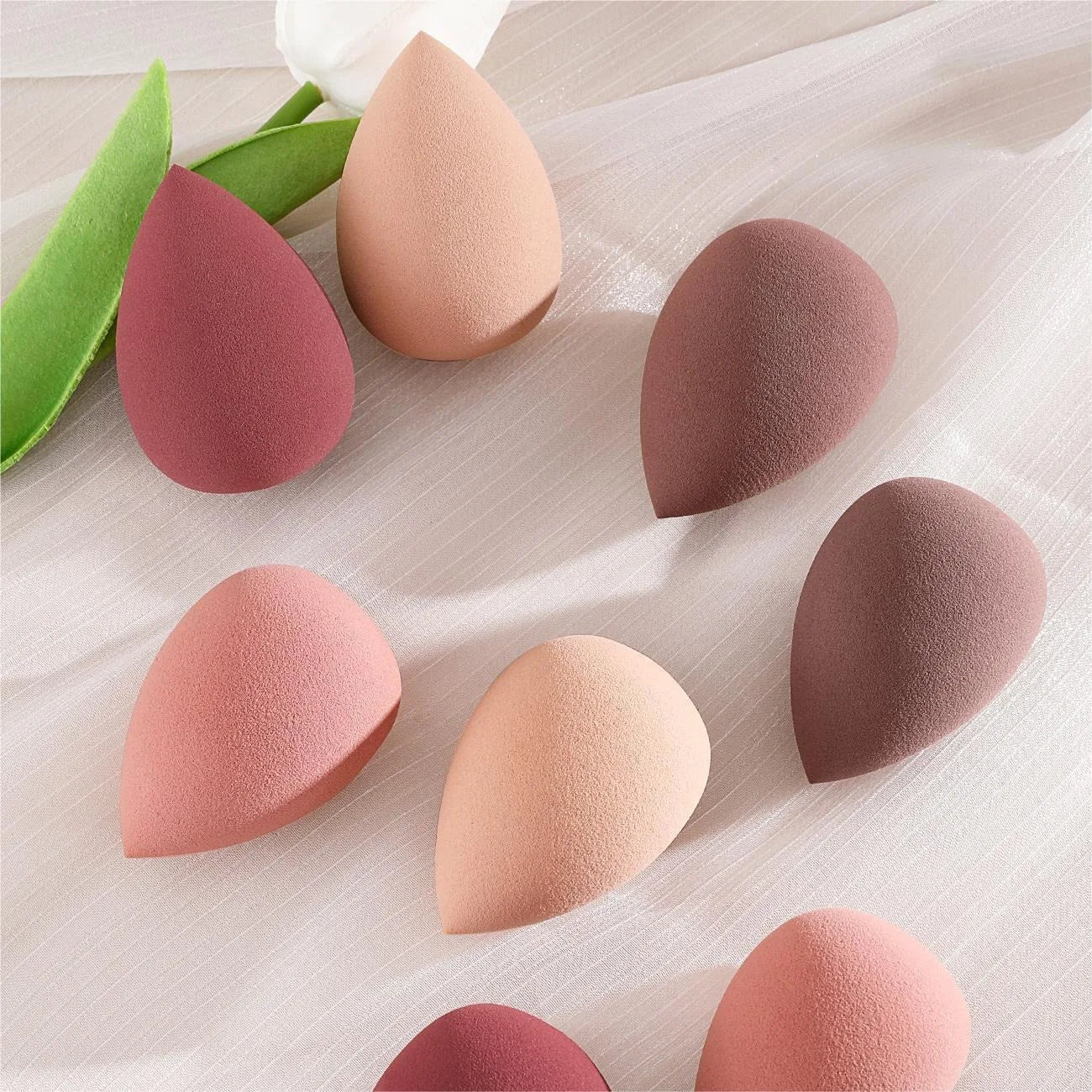 Transform Your Makeup Routine with 8 Pcs Beauty Egg Makeup Sponge Blenders - Perfect Foundation Applicators!