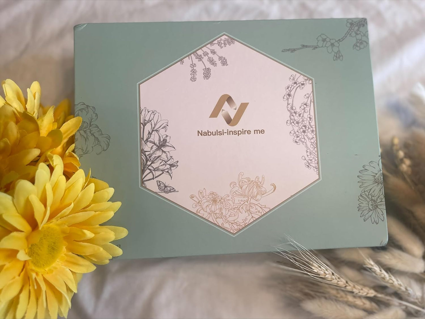 Indulge in Luxury: 12 Handcrafted Bath Bombs with Coco & Shea Butter for the Ultimate Relaxation Experience